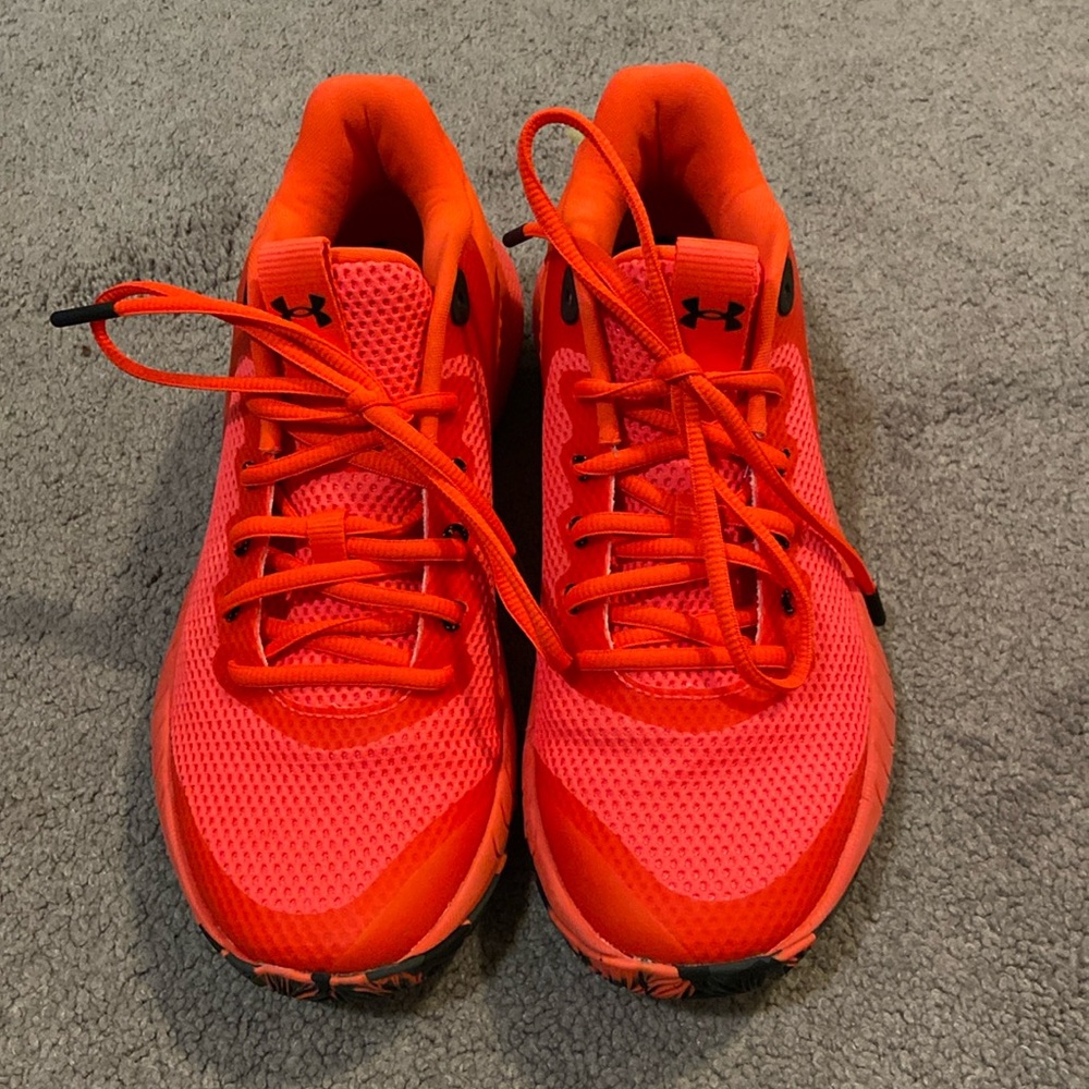Under Armour HOVR sneakers